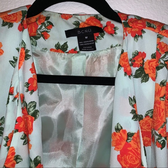 BCNU Nordstrom Floral Rose Blazer - Picture 5 of 7
